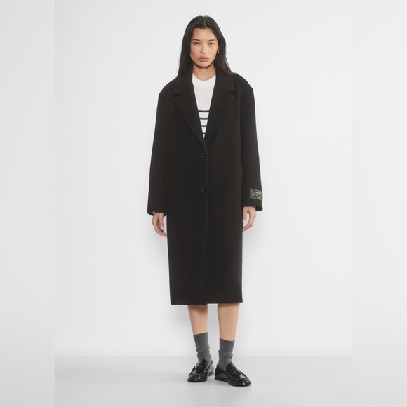 Aritzia — Wilfred line — The Only Coat, Wool and Cashmere - Picture 4 of 9